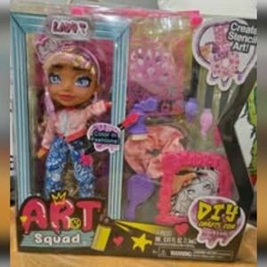 New Art Squad Stencil Lady T